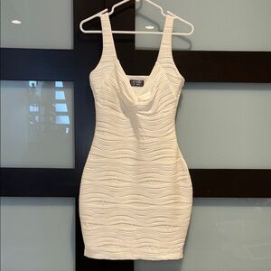 GUESS White Textured Bodycon Dress